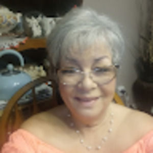 Meet your Posher, Gloria